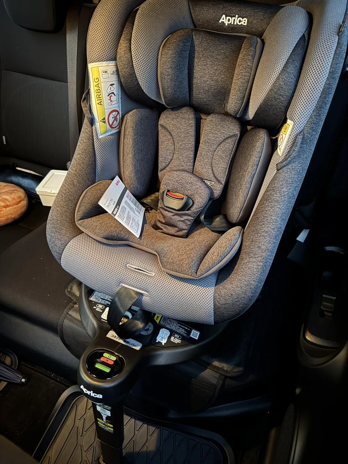 アップリカ クルリラプライト 回転式チャイルドシート ISOFIX R129適合